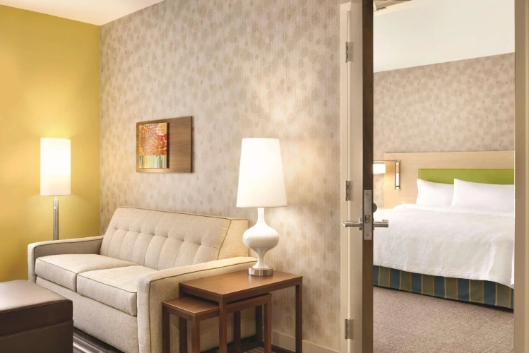 Double Suite