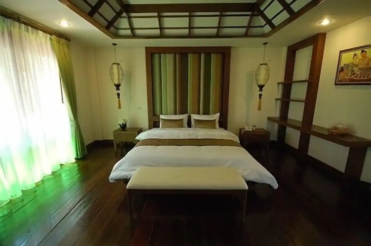Deluxe room with balcony