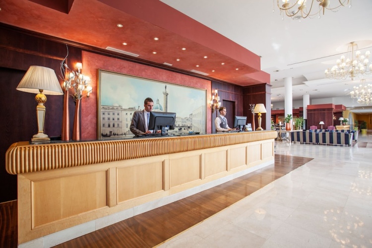 Grupotel Playa de Palma Suites & Spa photo 30