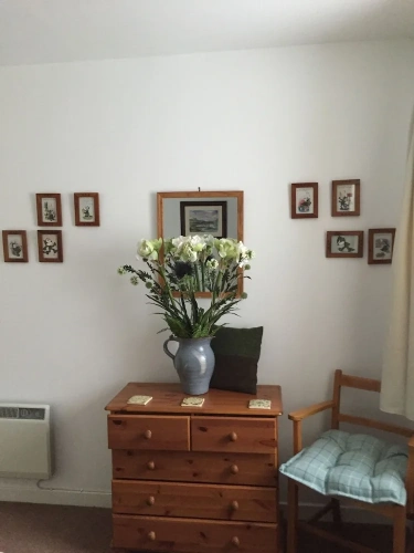 2 Bedrooms Cottage