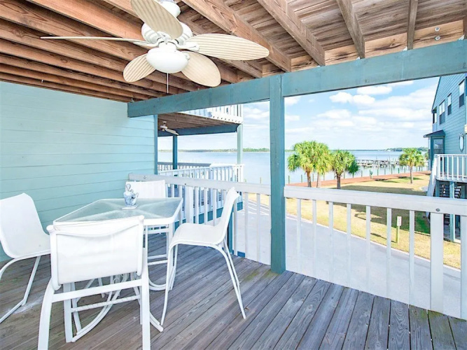 28561 Canal Rd Condo by RedAwning