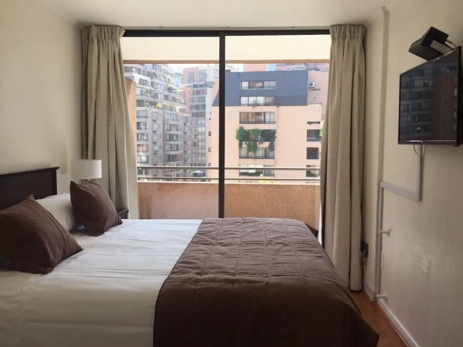 1 Bedroom Apartment with city view