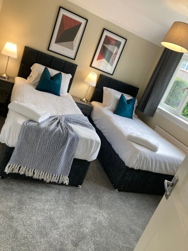 3 Bedrooms Comfort Cottage