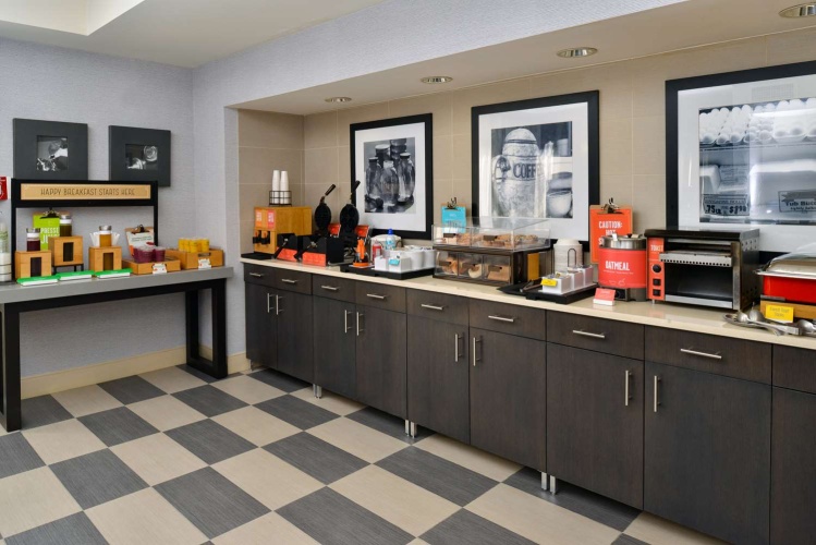 Hampton Inn San Francisco-Daly City photo 27