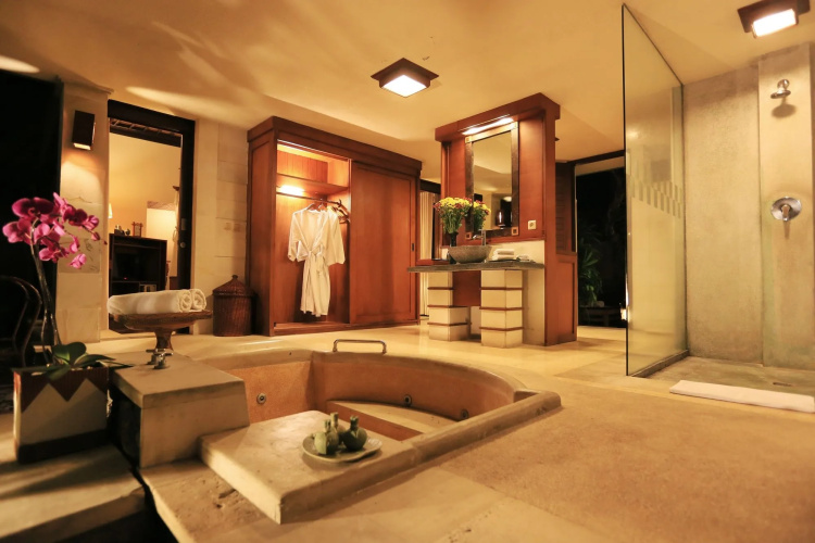The Sanyas Suite