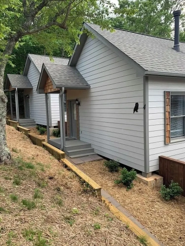 Deluxe Bungalow