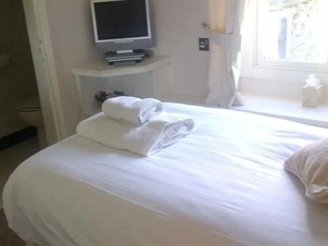 Brackenrigg Inn
