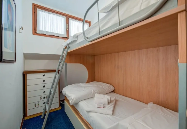 1 Bedroom Family Apartment