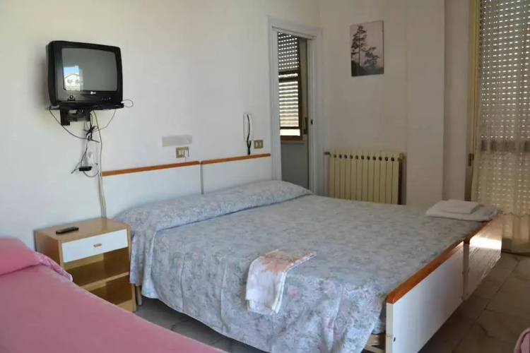 Hotel Elvira