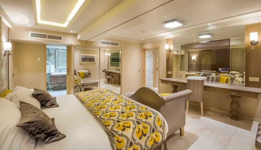Double Suite