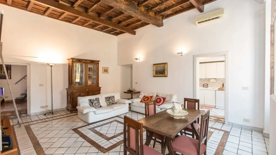 Rental In Rome Monti Apartment
