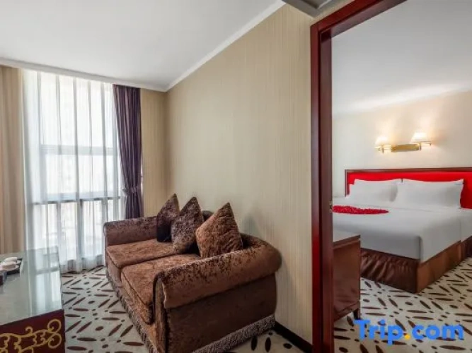 Deluxe Double Suite