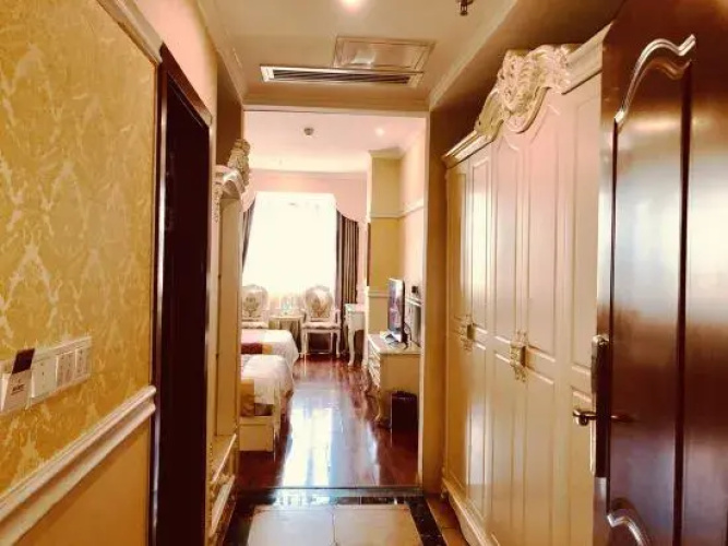 New Hongyun Hotel