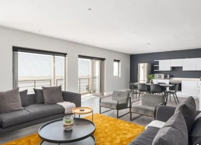 2 Bedrooms Luxury Apartment
