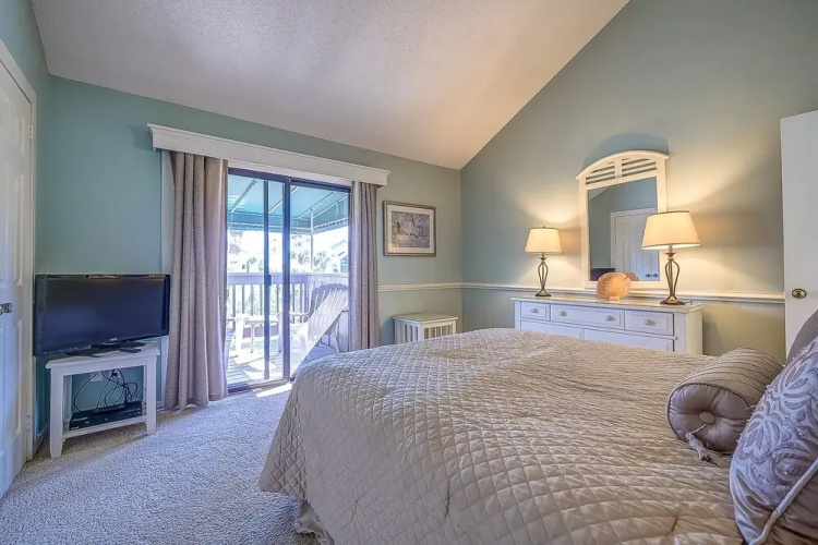 107 Oceanwood