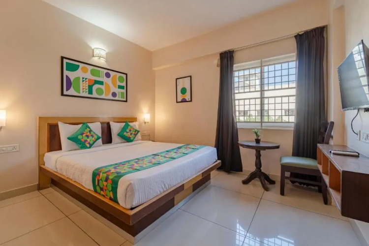 Treebo Akshaya Palace Inn