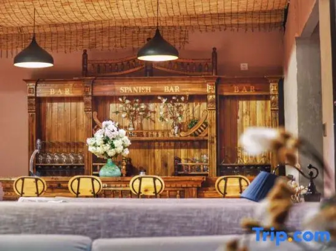 Mountain China Homestay