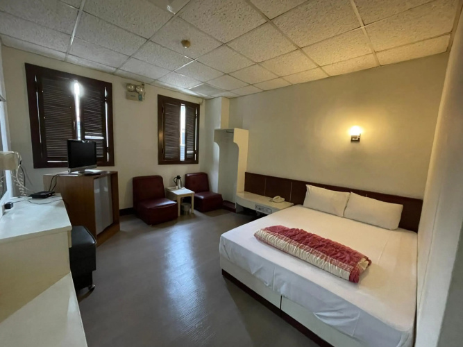 New Bright Hotel