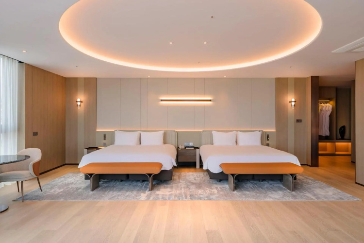 JeJu Bolton Hotel