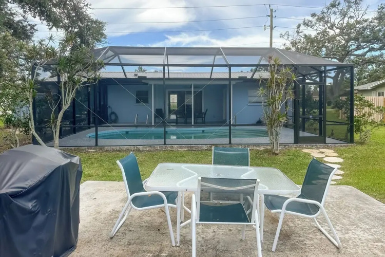 Quiet Venice Retreat With Private Lanai & Pool!