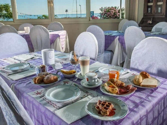 Standard Double room with balcony and with sea view