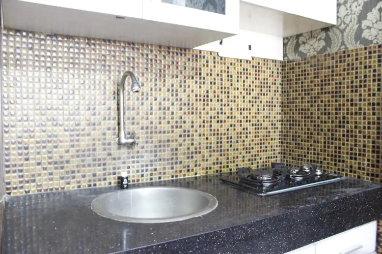 Chic 2BR The Suites @ Metro Apartment