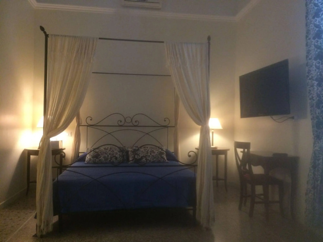 Rental in Rome 2000