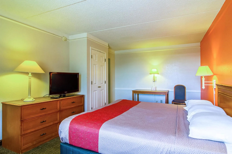 SoHo Inn & Suites Jacksonville North