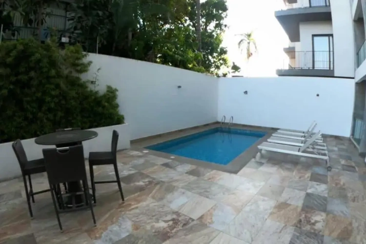 2 Bedrooms Apartment