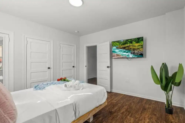 Cozy&Chic Apartments Near Downtown