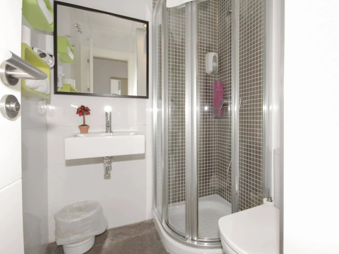 Apartamentos Turisticos Costa Azul Granada