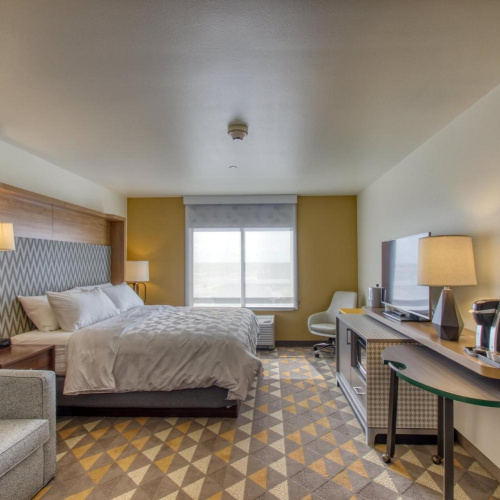Holiday Inn - Appleton, an IHG Hotel