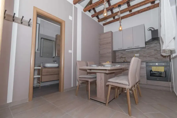 Apartment Ivan