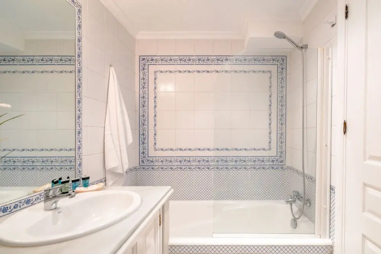 Mediterraneo Marbella Centro by OleHolidays
