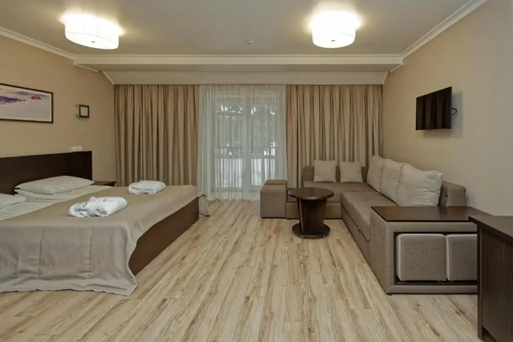 Standard Triple room with mountain view