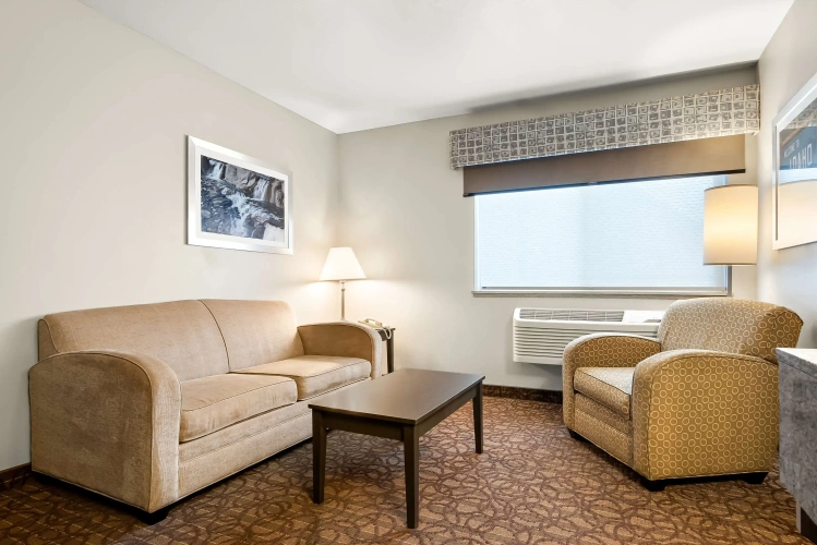 Double Suite