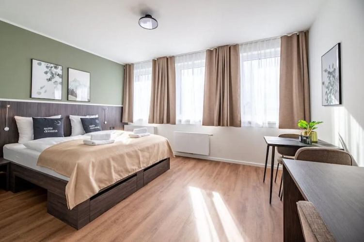 Limehome Bremerhaven Kantstraße
