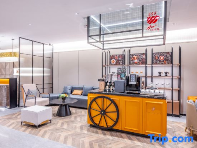 Home Inn Plus (Anqiu Linghe, Weifang)