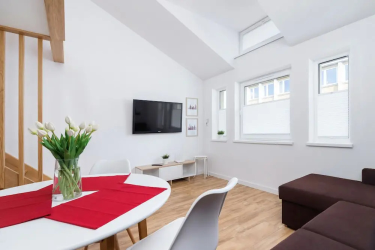 Duplex Studio Stachowicza by Renters