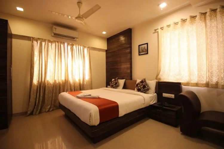 Hotel K N Park