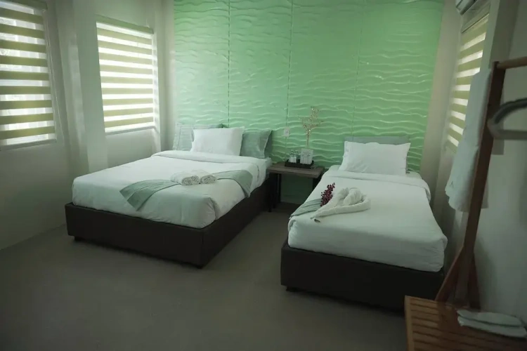 Deluxe Triple room