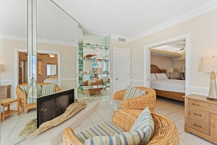 Summer House 1501b
