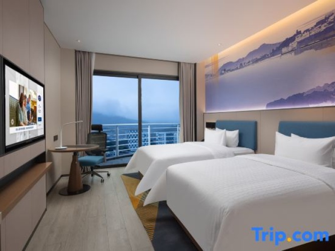 Superior Deluxe Twin room