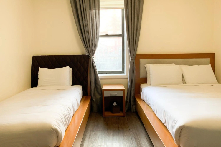 Midtown West Hotel