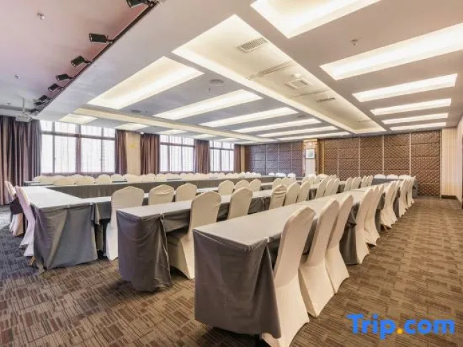 Xichen International Hotel