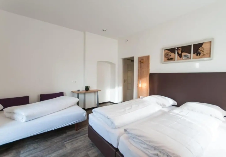 Standard Quadruple room