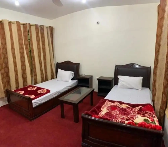Standard Triple room