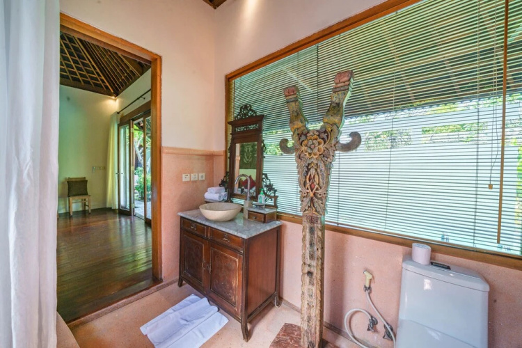 Villa Santhi