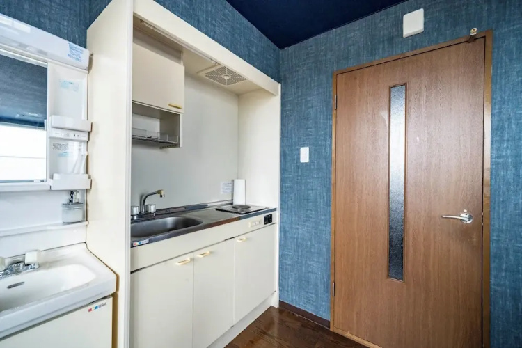 Silk Court 301