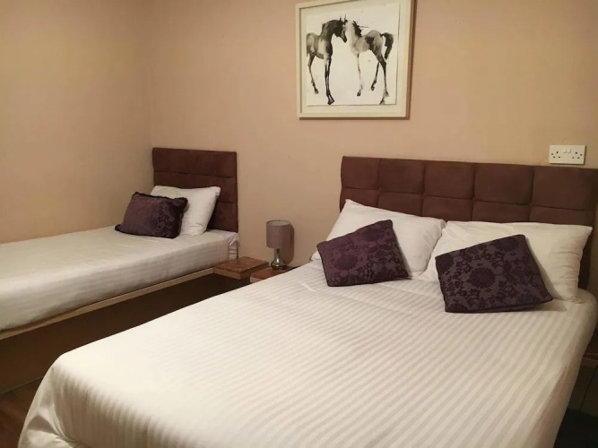 Connemara National Park Hostel